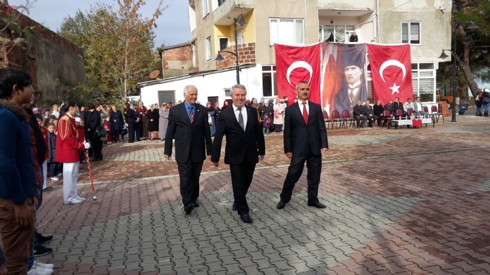 Üsküp Atatürk Ortaokulu'nda Cumhuriyet Coşkusu