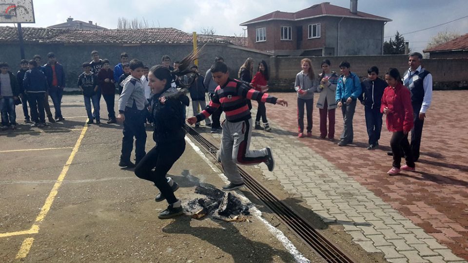 Üsküp Atatürk Ortoakulu'nda Nevruz Etkinlikleri